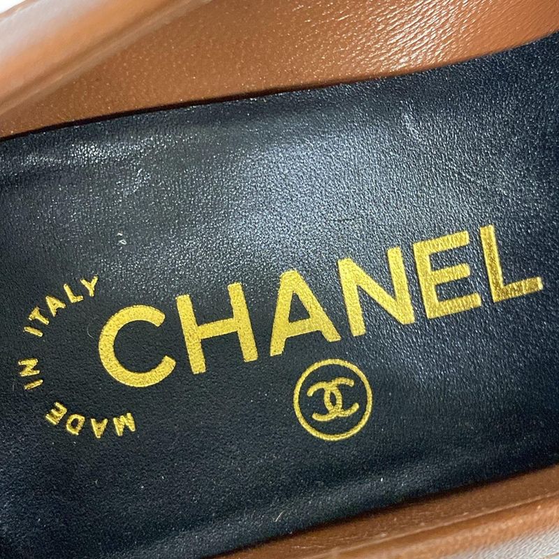 Chanel Loafers 36 C Quilted Brown Gold CC Logo