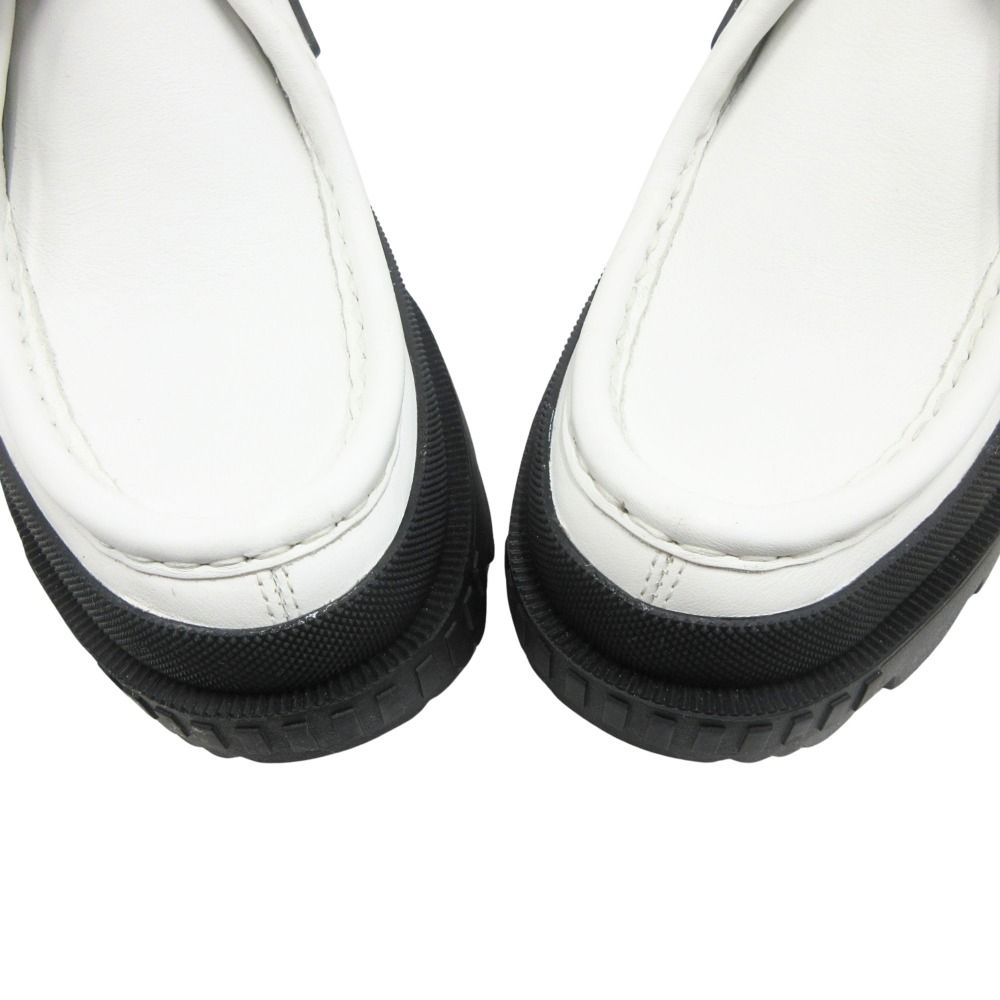 Moncler Mon Wallabee Boots Shoes Leather Bicolor Logo 35 White Black