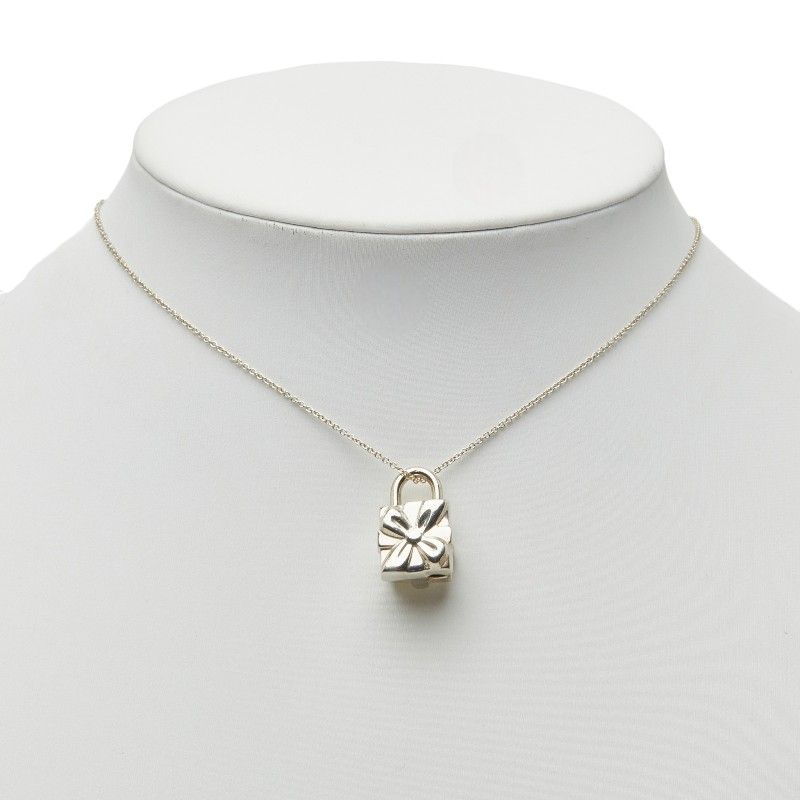 Tiffany & Co Present Box Lock Ribbon Pendant Necklace Silver