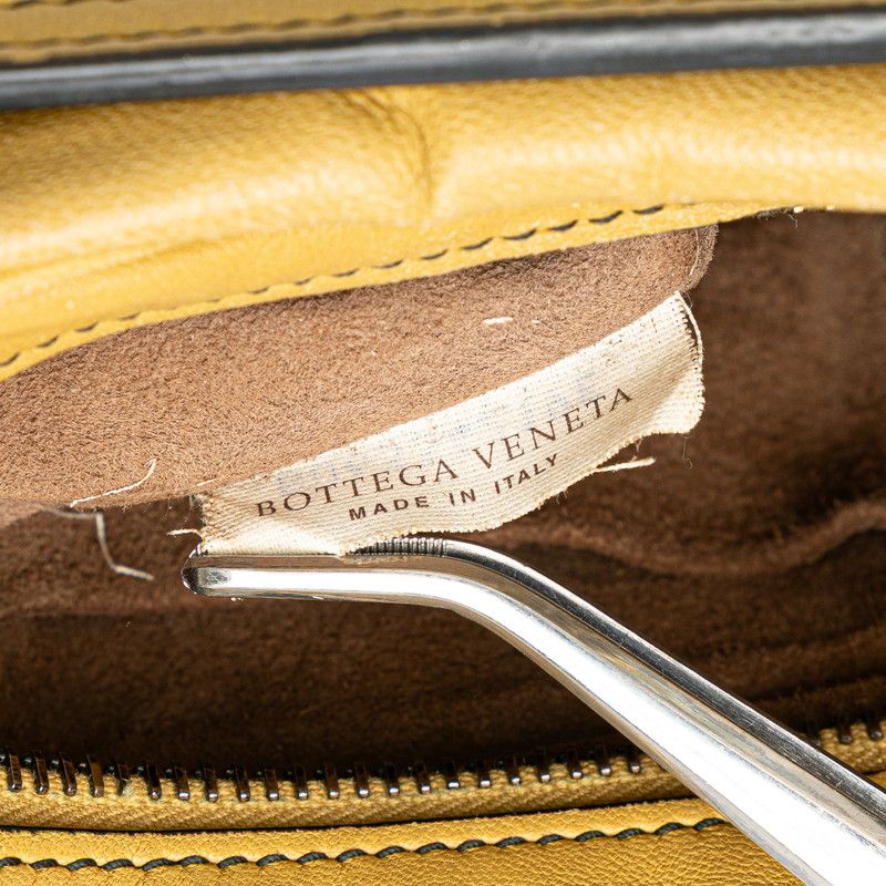 Bottega Veneta Intrecciato Shoulder Bag Khaki Leather