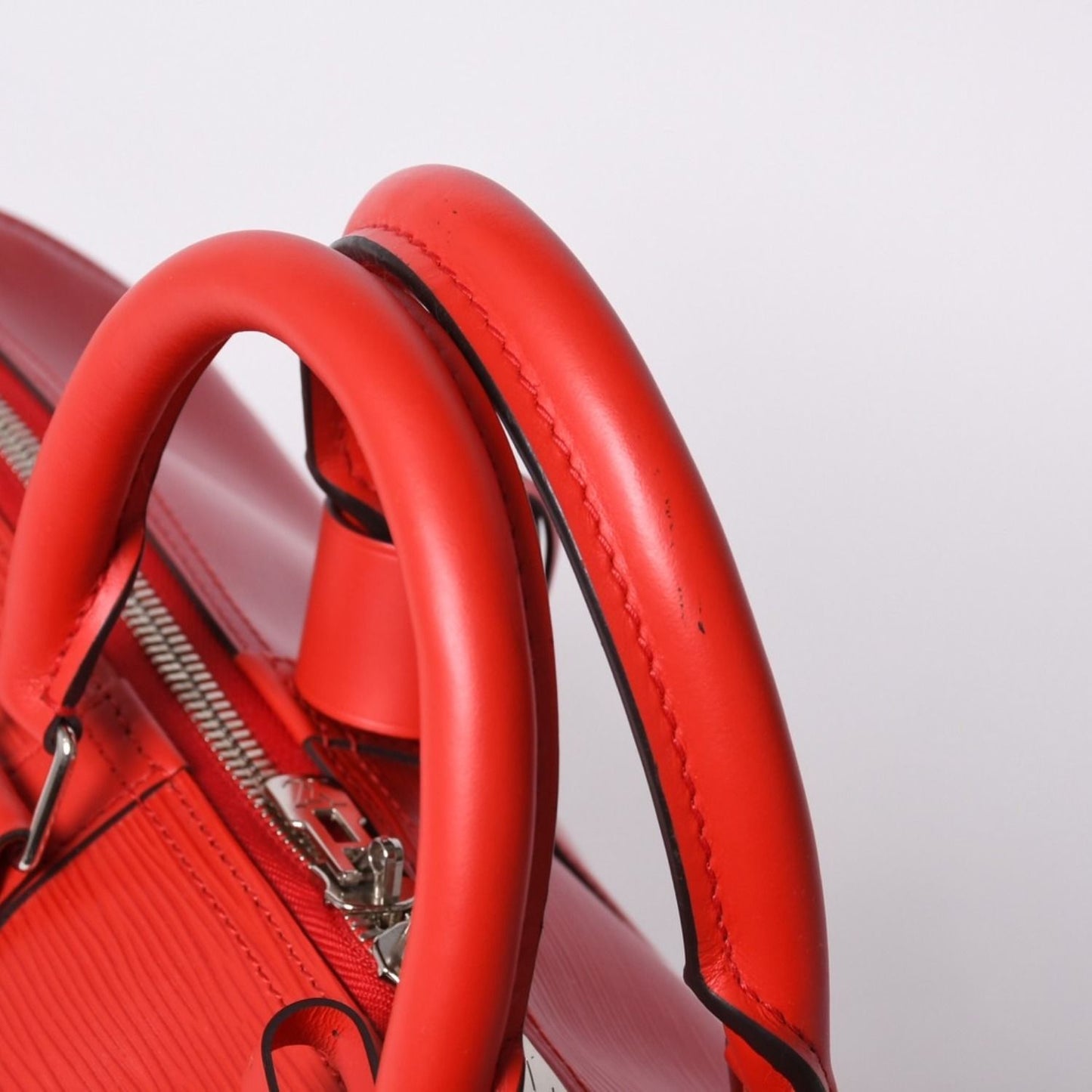 Louis Vuitton Supreme Keepall Bandouliere 45 Boston Bag Epi — view 8
