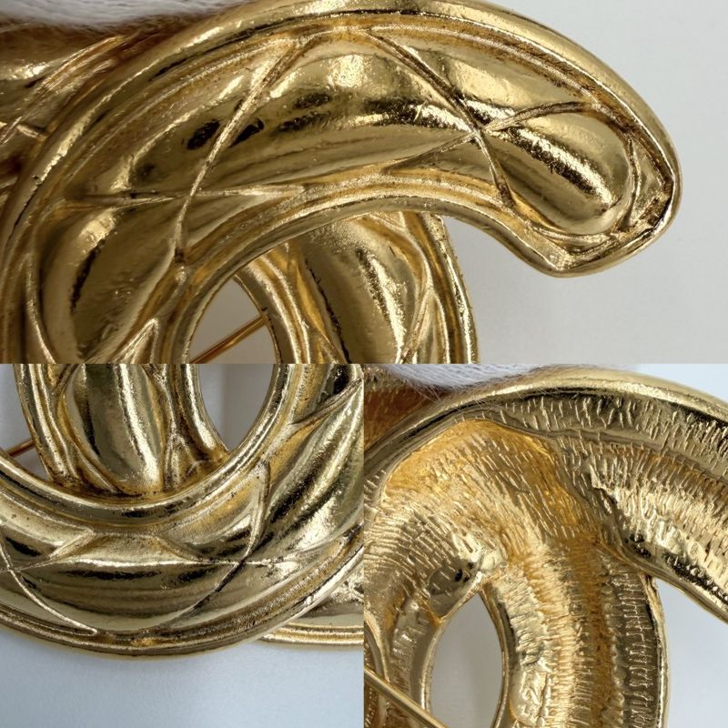 Chanel Brooch Quilted CC Logo Vintage Gold Plated