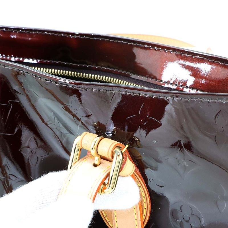 Louis Vuitton Monogram Vernis Brentwood Tote Leather Amarante