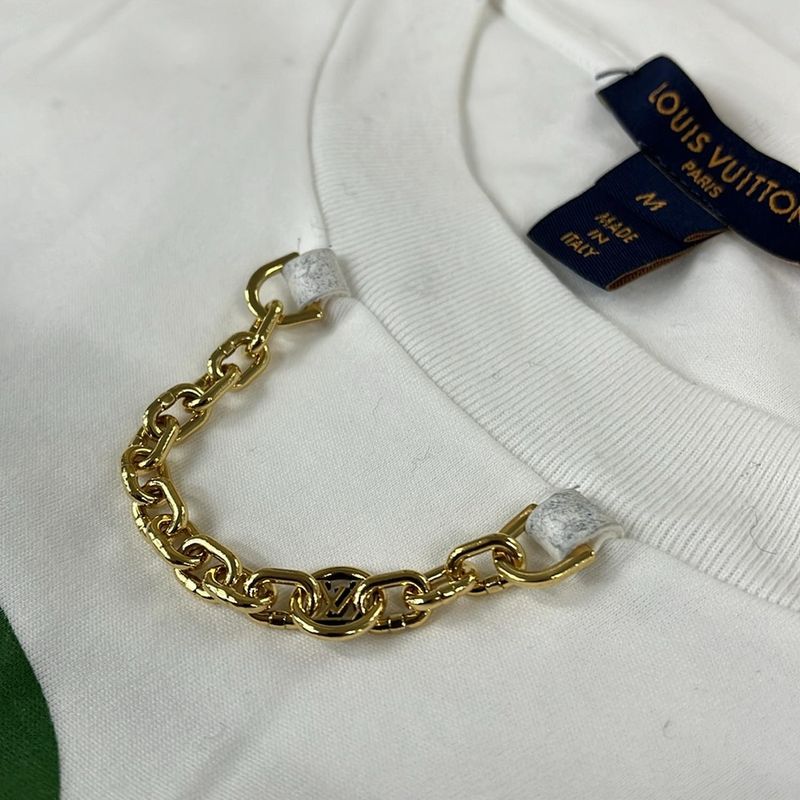 Louis Vuitton Short Sleeve T-Shirt M LV Street Sign White Navy Multi LV Chain