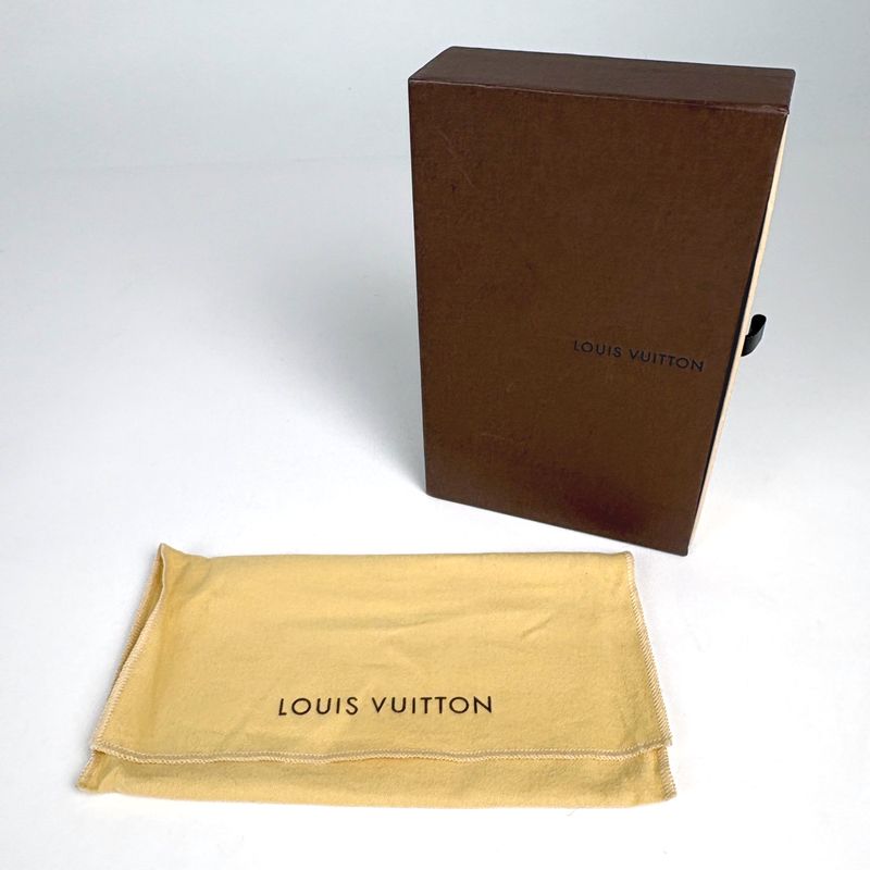 Louis Vuitton Zippy Wallet Round Zip Monogram Vernis Amarante