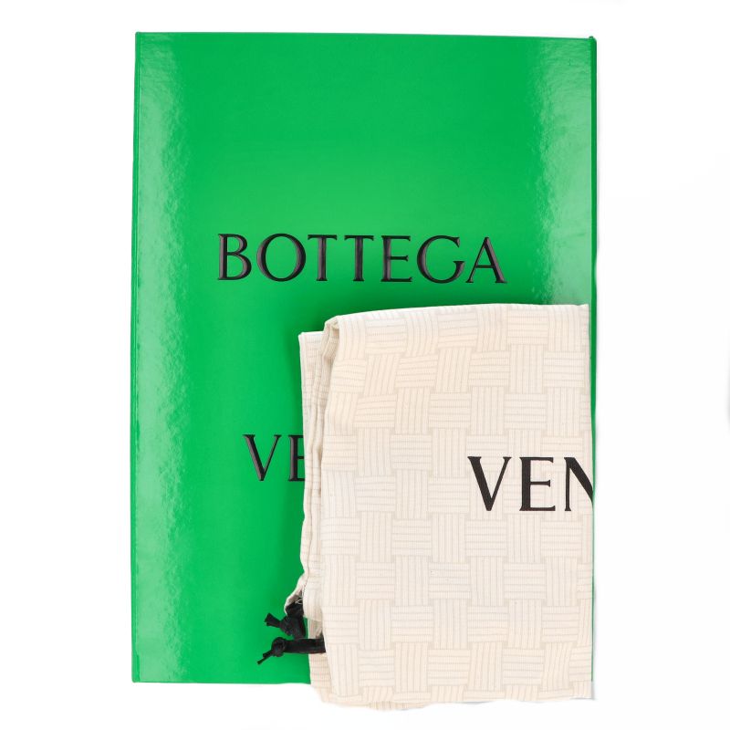 Bottega Veneta Vertical Wallace Intrecciato Bags Black Shoulder Bag