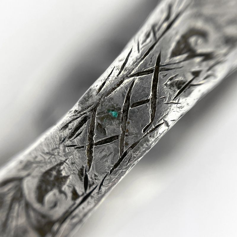 Gucci Interlocking Ring Arabesque . Silver