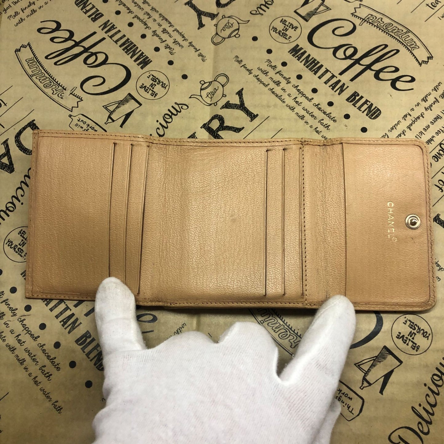 Chanel Fold Wallet Caviar Leather CC Logo Hook Card Billfold — view 9