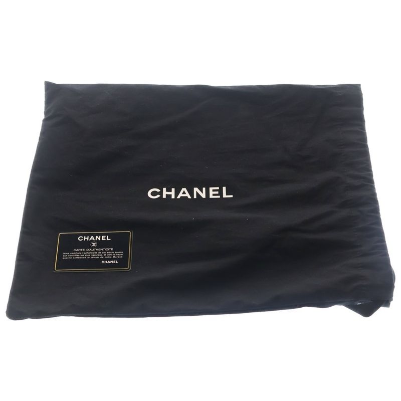 Chanel Quilted 25 Chez Blanc Stitch Full Flap Chain Shoulder Bag Black Lambskin