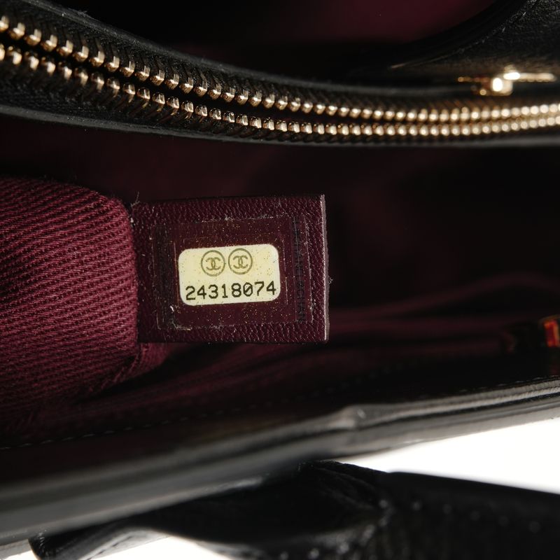Chanel Handbag Neo Executive Tote