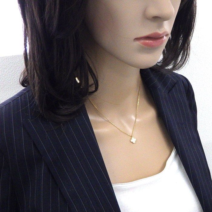 Van Cleef & Arpels Necklace Sweet Alhambra White Shell 18k Yellow Gold