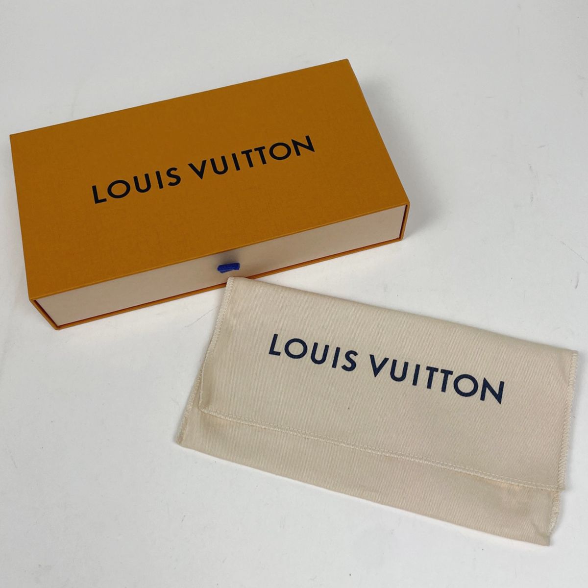 Louis Vuitton Zippy Wallet Monogram Denim Blue