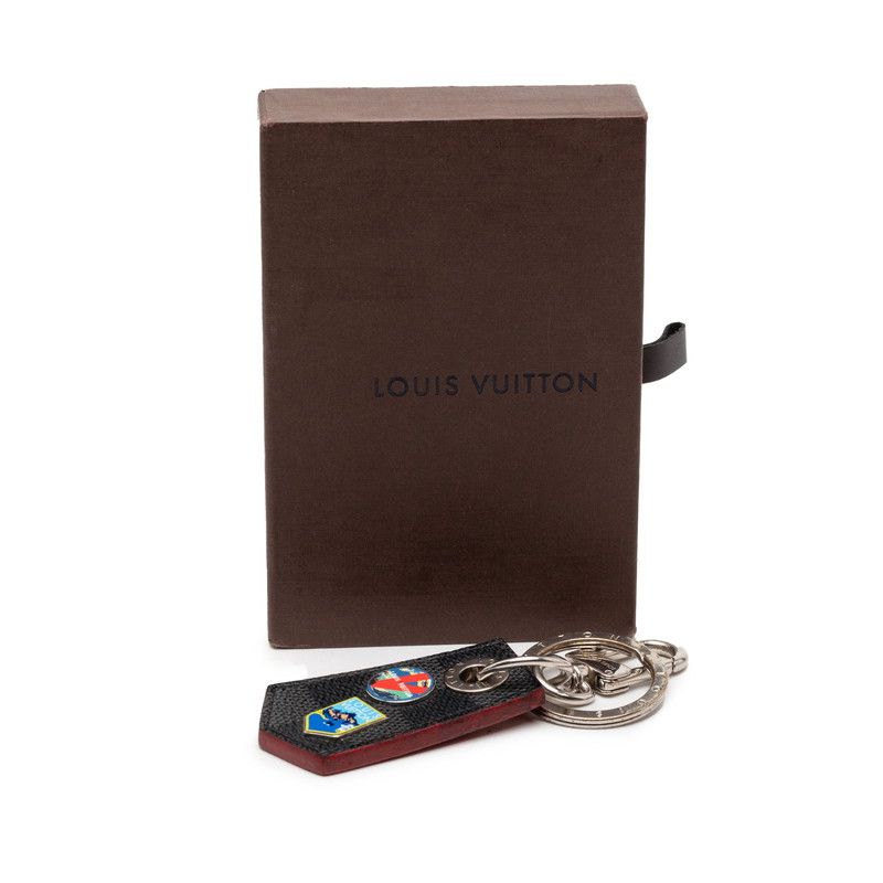 Louis Vuitton Damier LV Alps Porte Cles Small Echappe Key Ring Key Holder Red