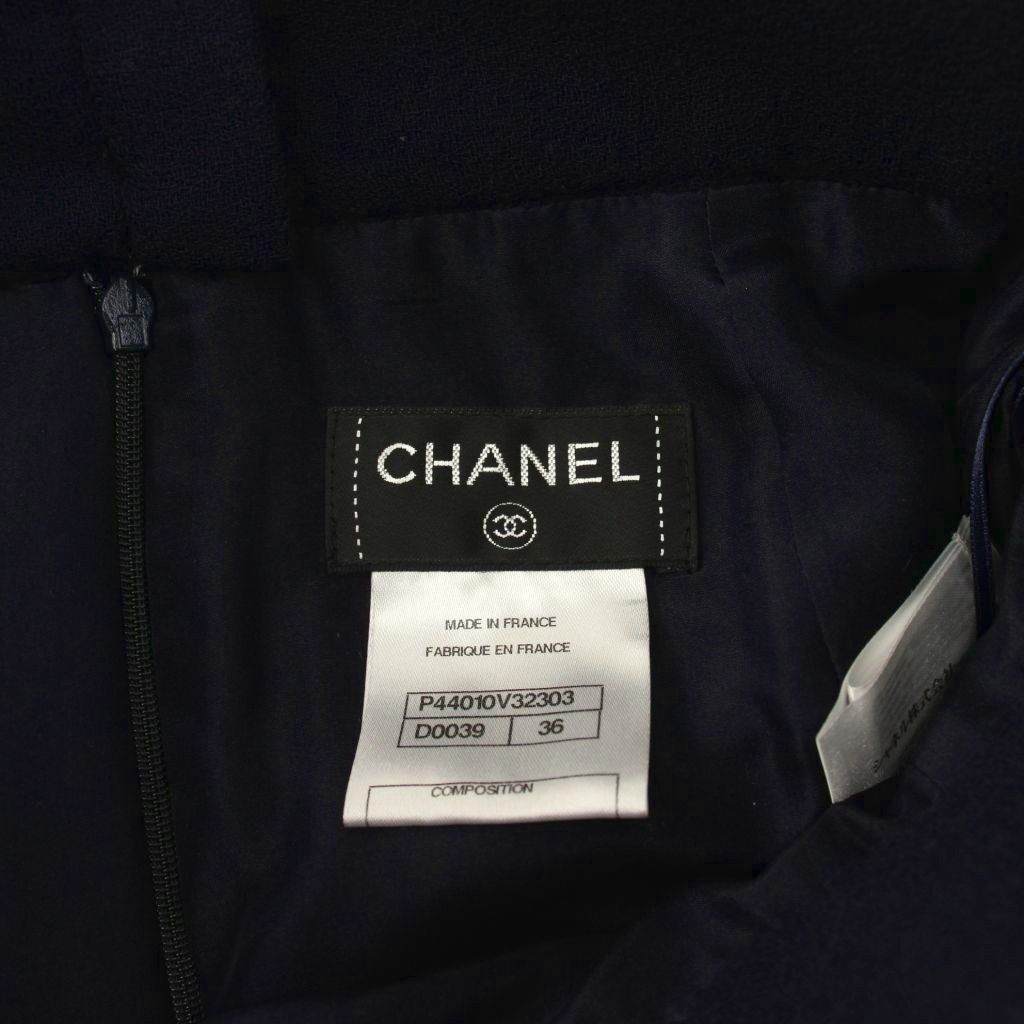 Chanel Transformed Skirt Knee Length CC Logo Button 36 Navy — view 4