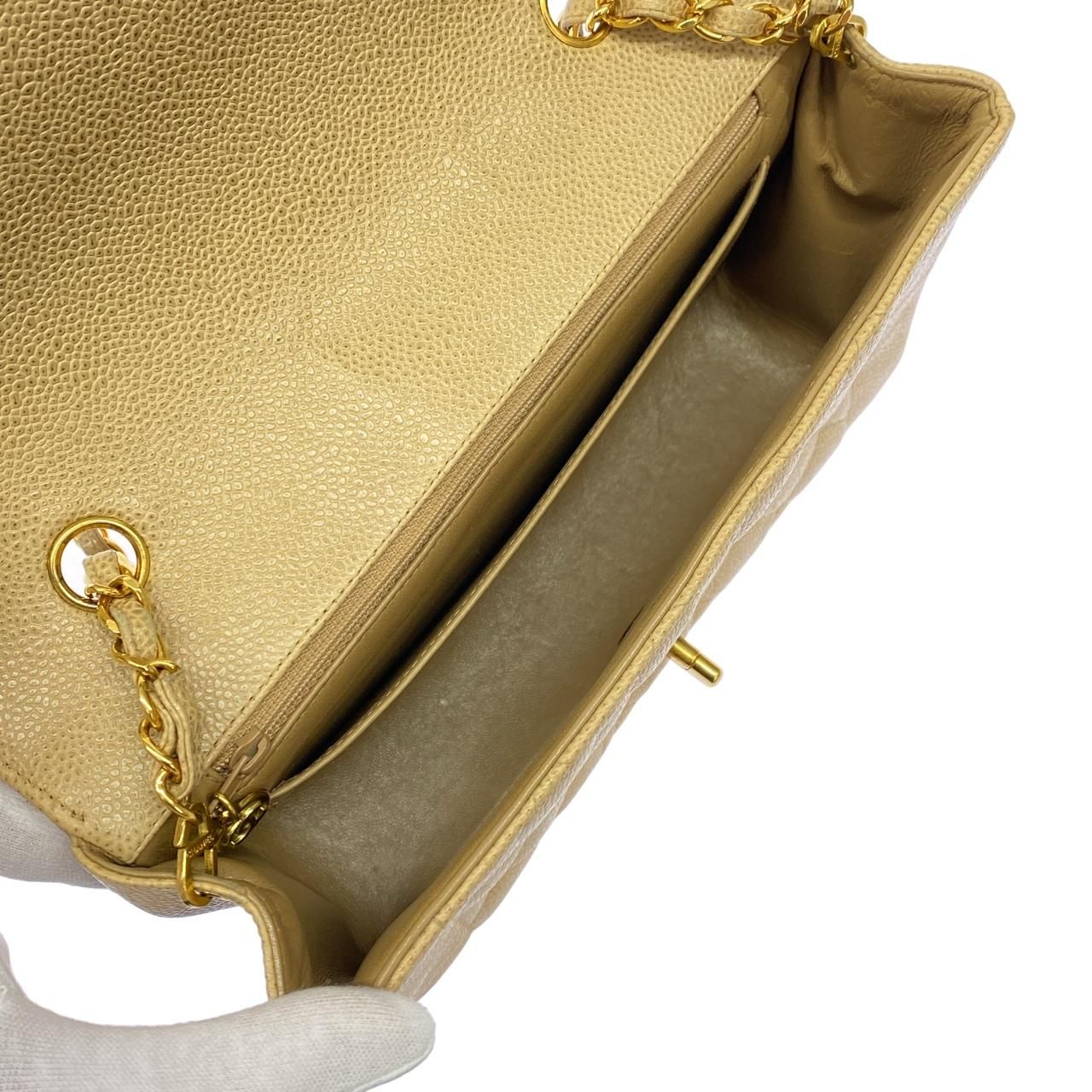 Chanel Vintage Shoulder Bag — view 6