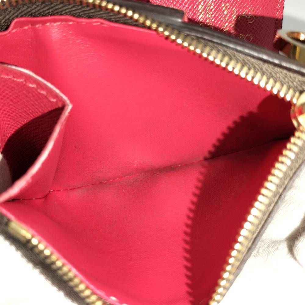 Louis Vuitton Bifold Wallet LV TM Portefeuille Lisa Monogram Cherry — view 9
