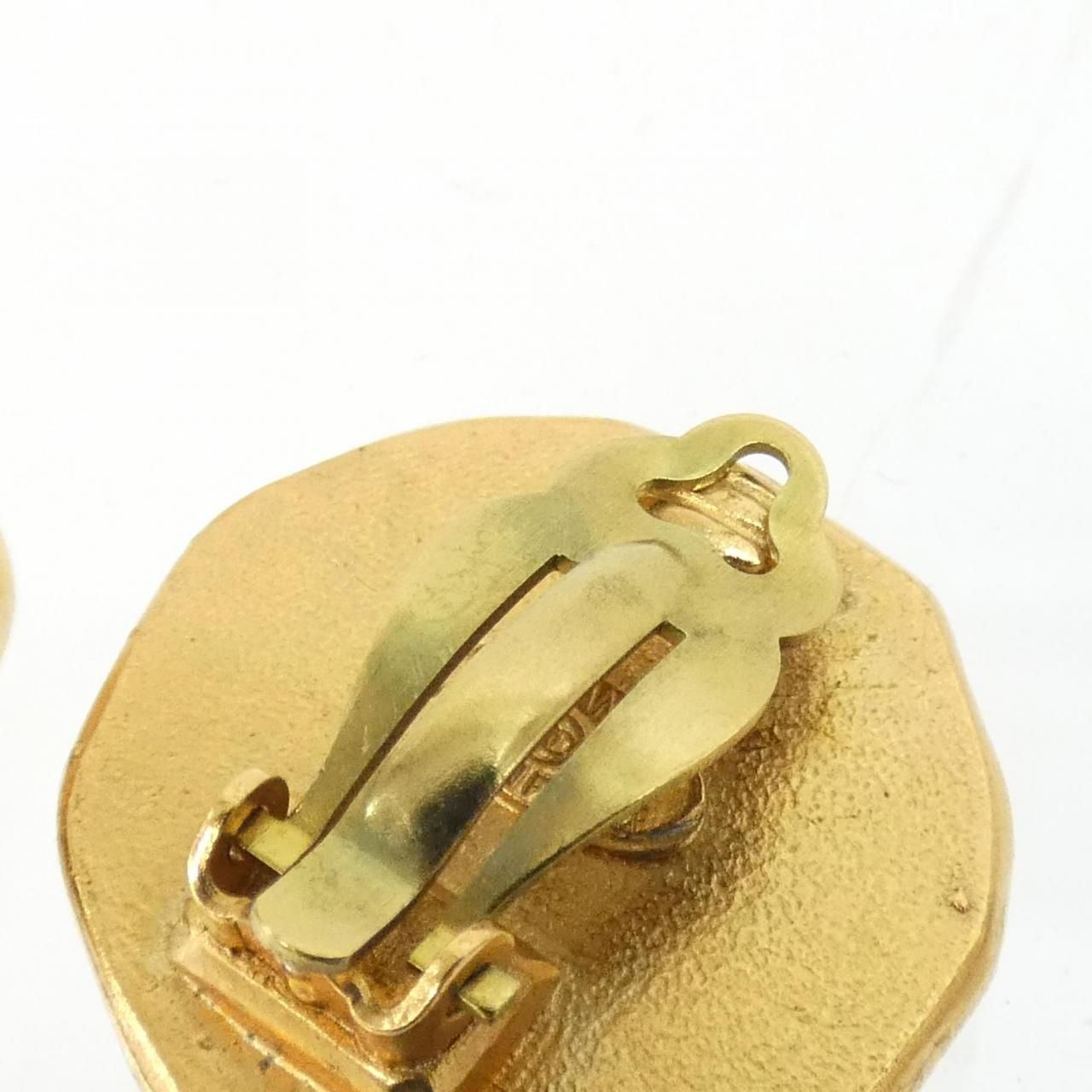 Chanel Vintage Earrings Gold — view 4