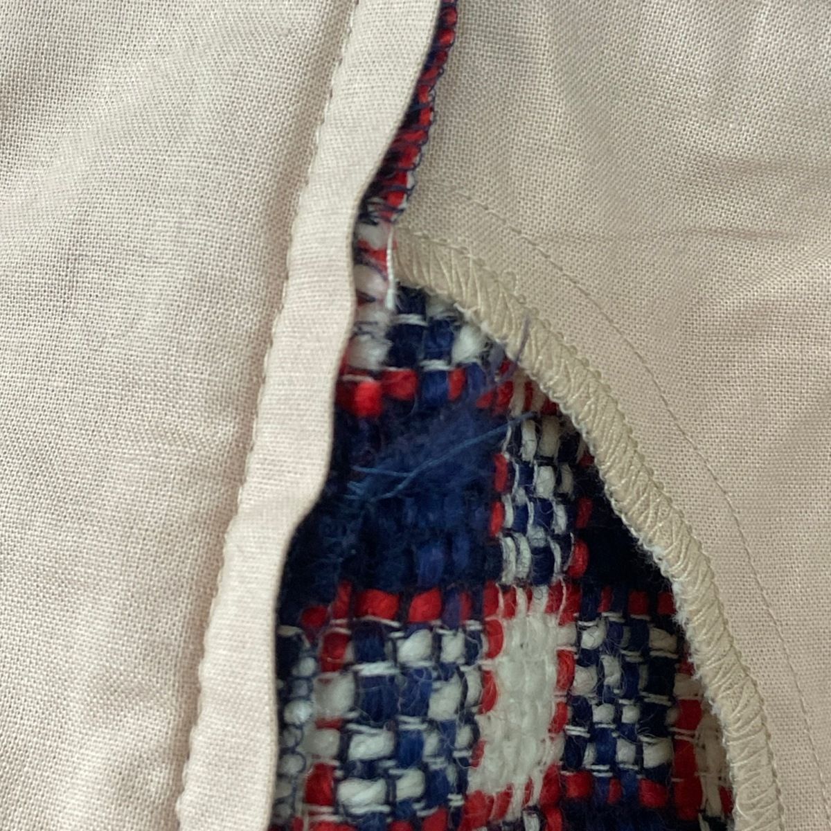 Gucci Pants 36 S White Navy Red Cropped Tweed Plaid — view 7
