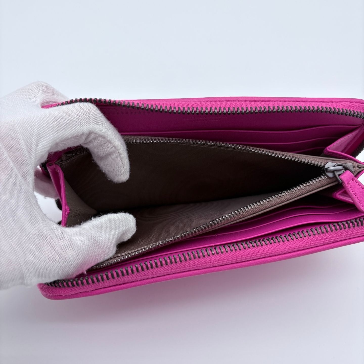 Bottega Veneta Intrecciato Zip Around Wallet Leather Pink — view 9