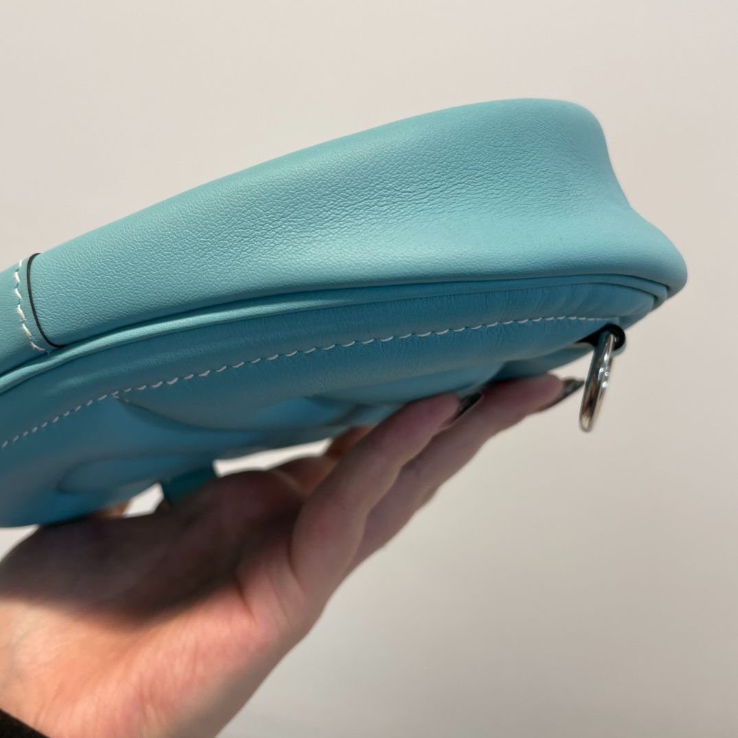Hermes in the Loop Verso Belt Bag Blue Green — view 9