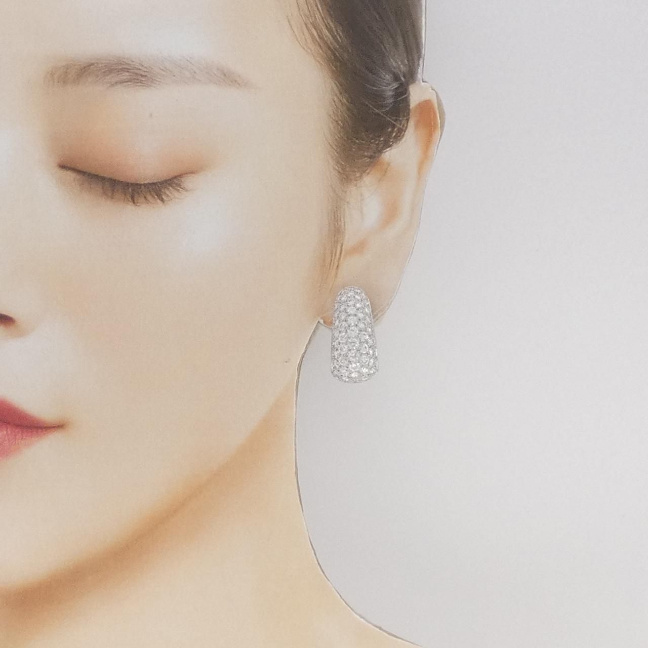Van Cleef & Arpels Vintage Diamond Earrings — view 4