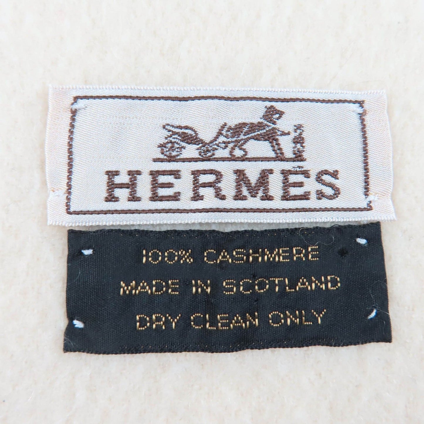Hermes Recto Verso Cashmere Logo Embroidery with Fringe Scarf Ivory — view 6