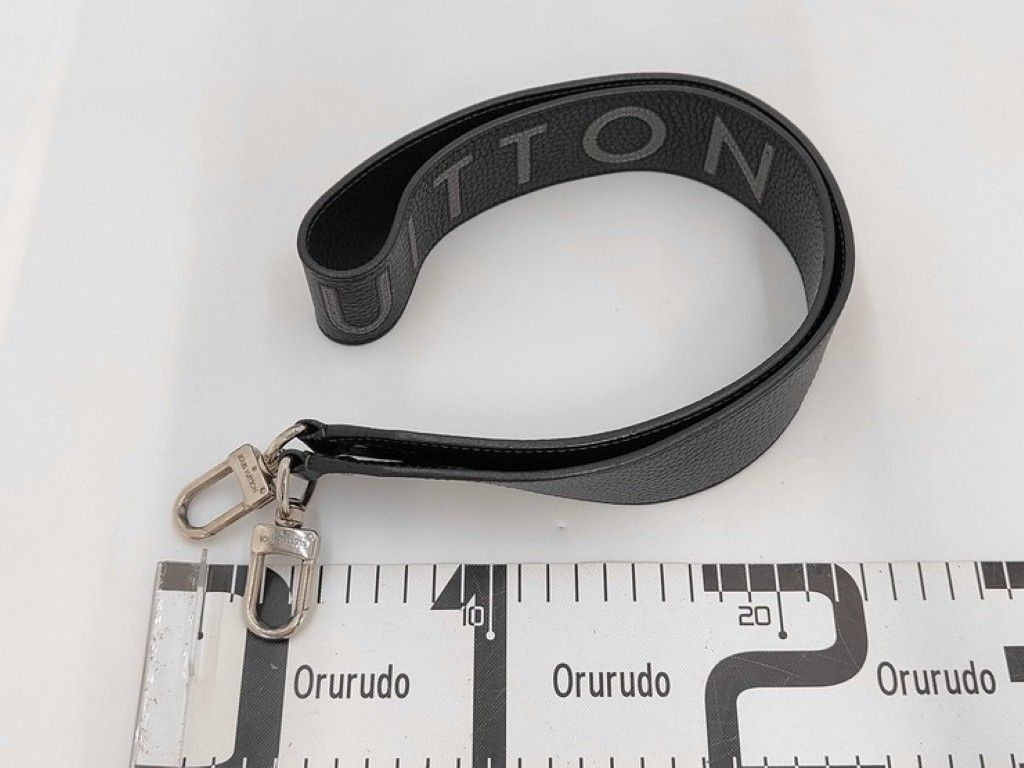 Louis Vuitton Shoulder Strap Black Gray Taurillon Leather Silver Logo — view 6