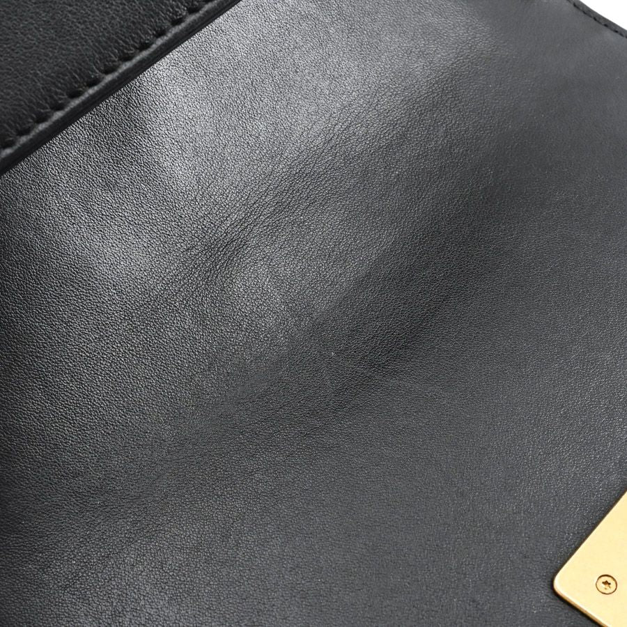 Chanel Shoulder Bag Small — view 9