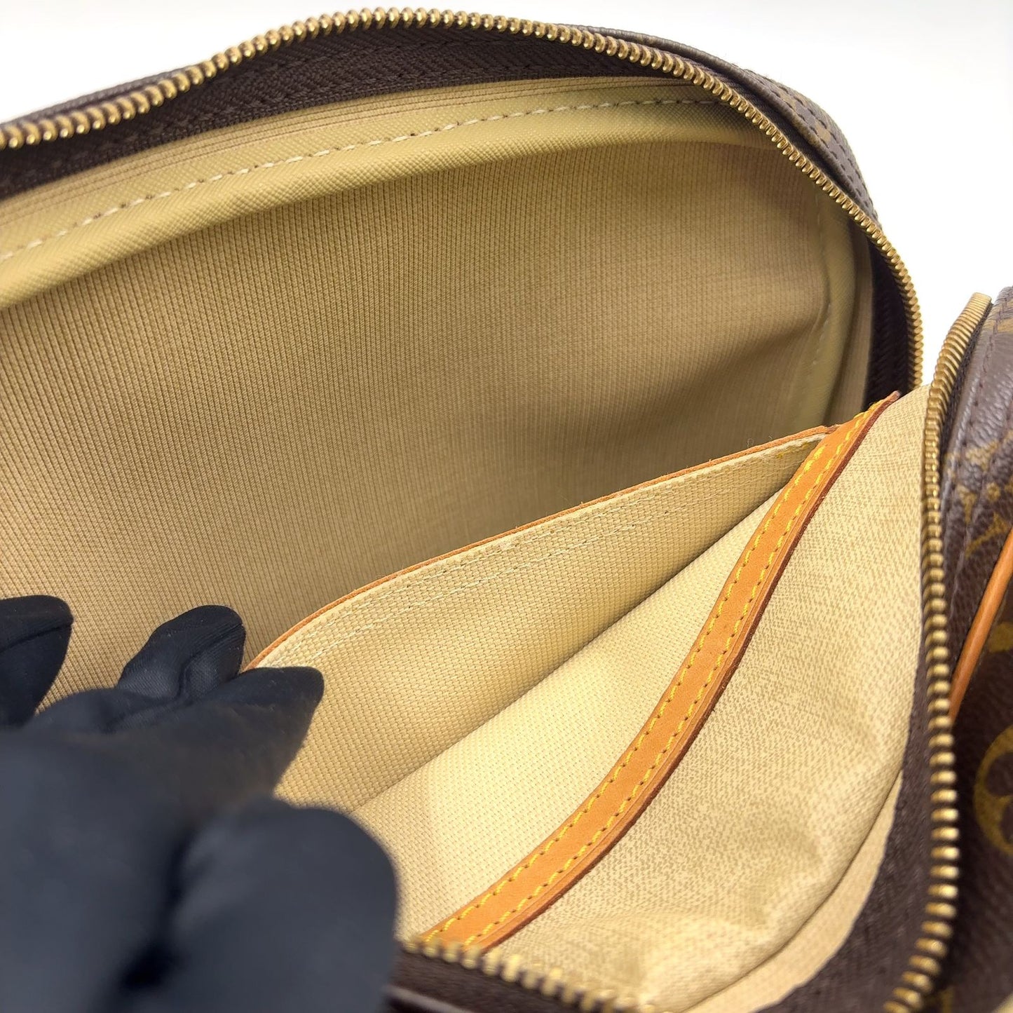 Louis Vuitton Reporter PM Monogram Leather Brown Shoulder Bag Gold — view 9