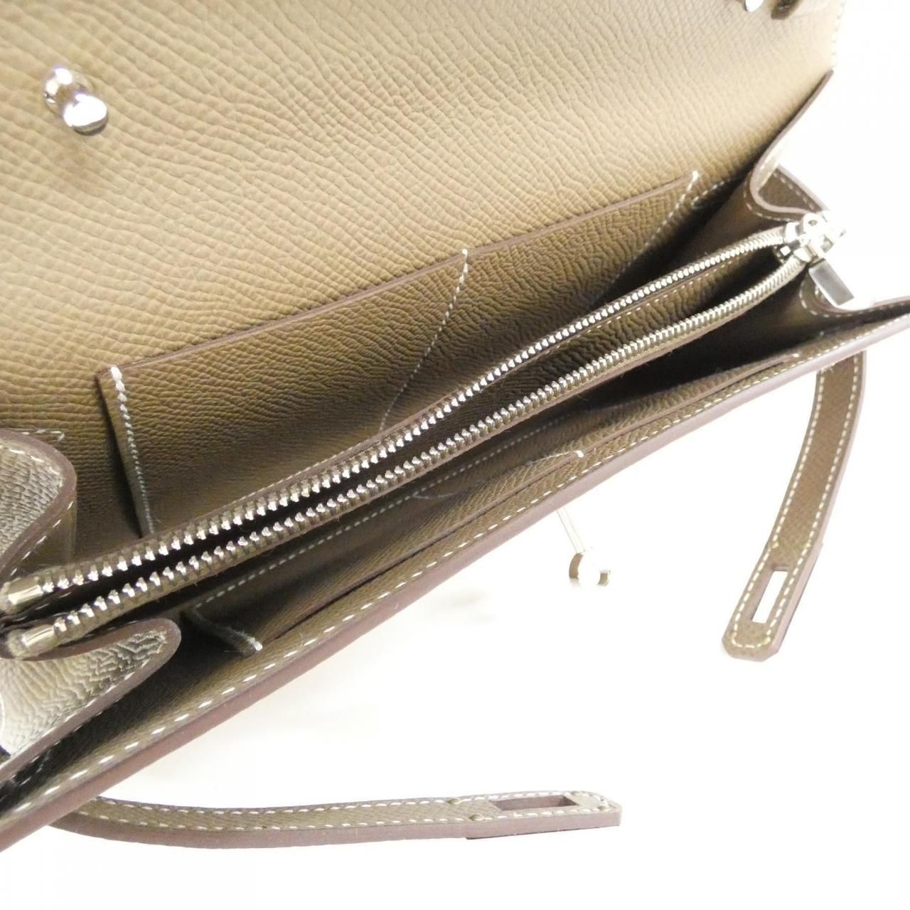 Hermes Kelly Classic to Shoulder Wallet — view 6
