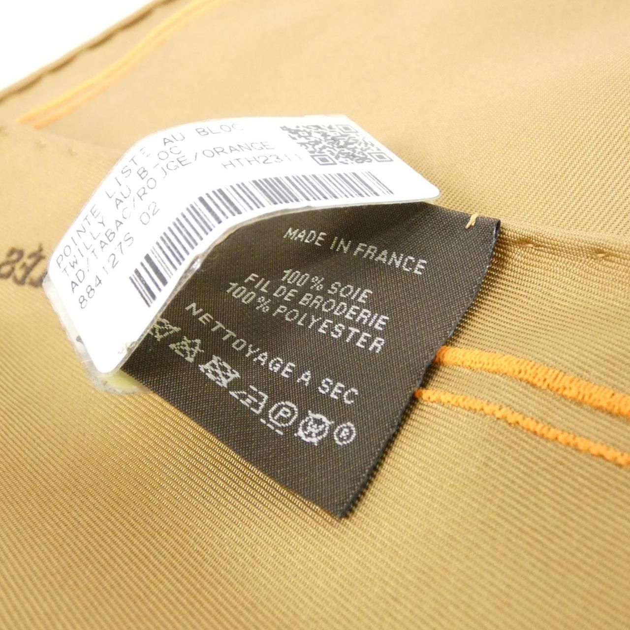 Hermes Liste AU Bloc Pointe Brode Scarf — view 6