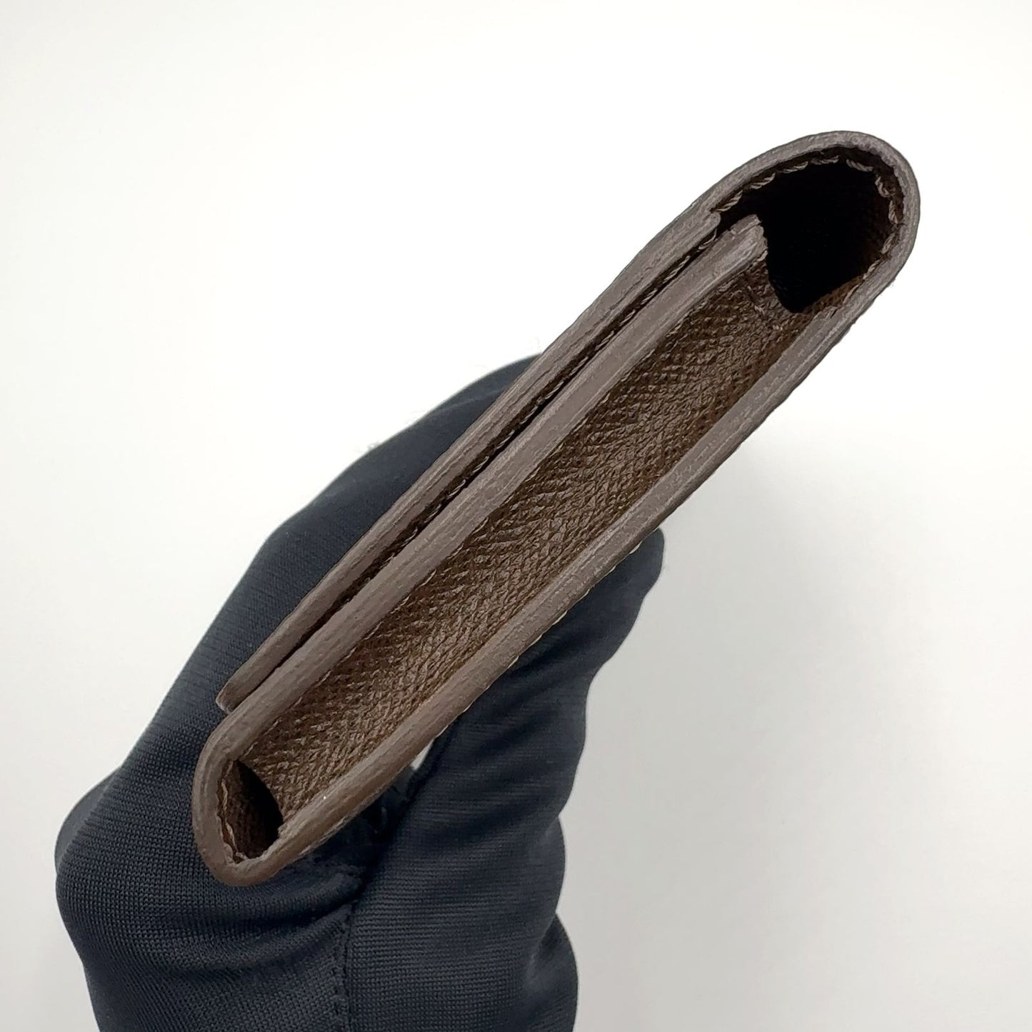 Louis Vuitton Amberop Carte de Visite Taiga Initial Leather Brown Card Case — view 9