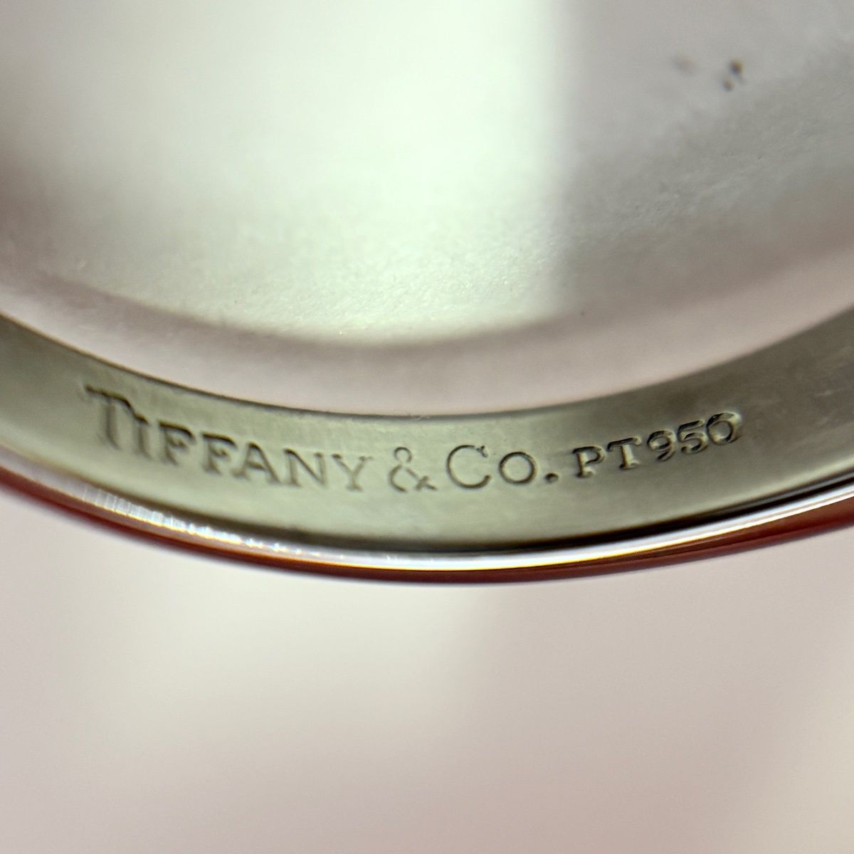 Tiffany & Co Diamond Ring Platinum Solitaire — view 8