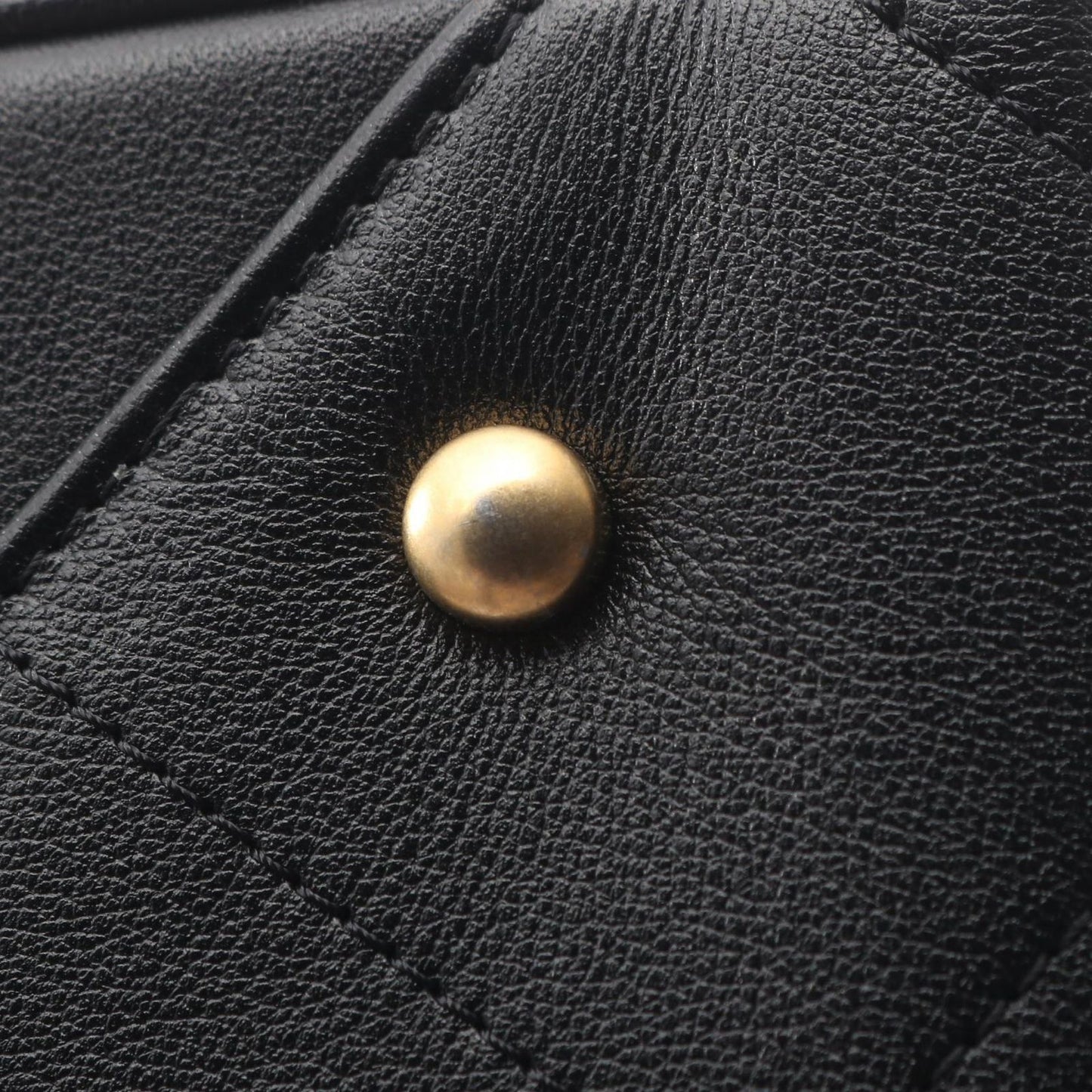 Chanel Tote Quilted Black Leather Chain — view 9