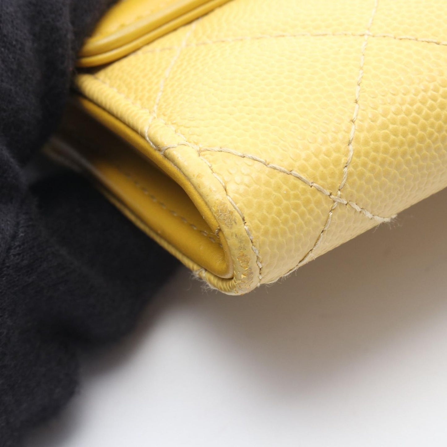 Chanel Bifold Wallet CC Filigree Yellow Caviar Leather CC Quilted Zip — view 9