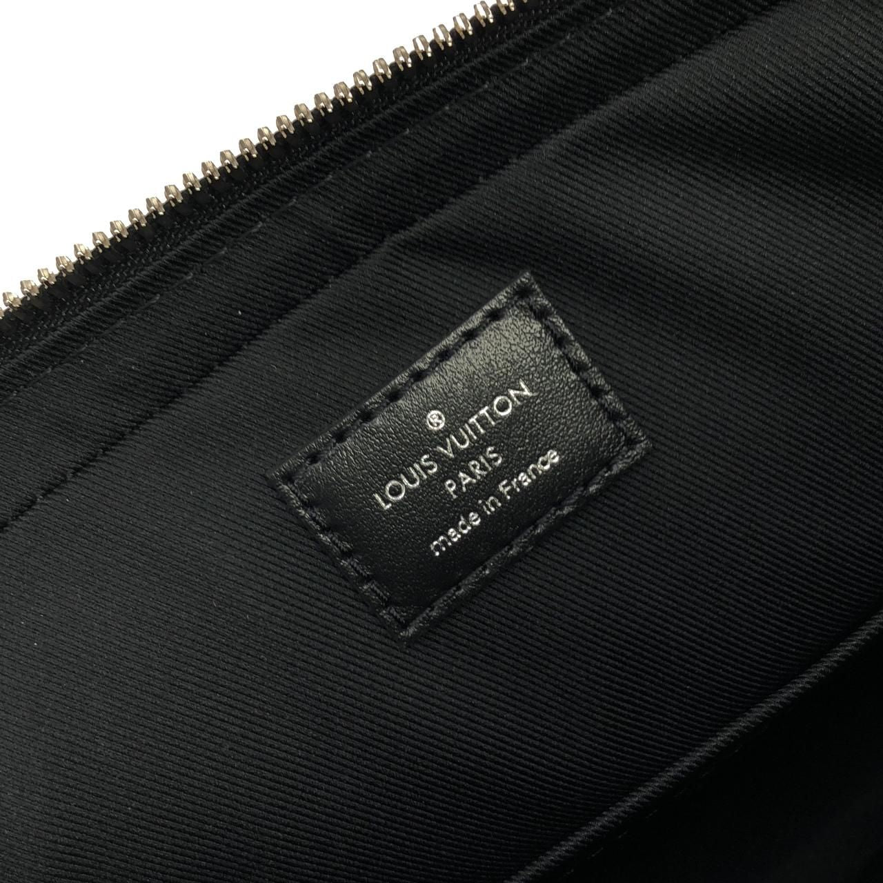 Louis Vuitton Damier Graphite Trio Messenger Shoulder Bag — view 8
