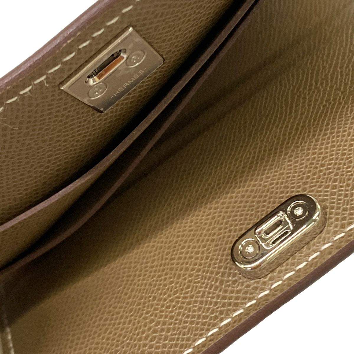 Hermes Card Case Medall Etoupe Silver 2025.11 — view 9