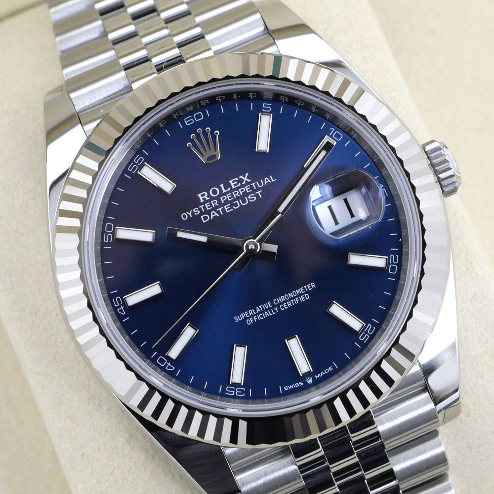 Rolex Datejust 41 Bright Blue April Watch Jubilee — view 9