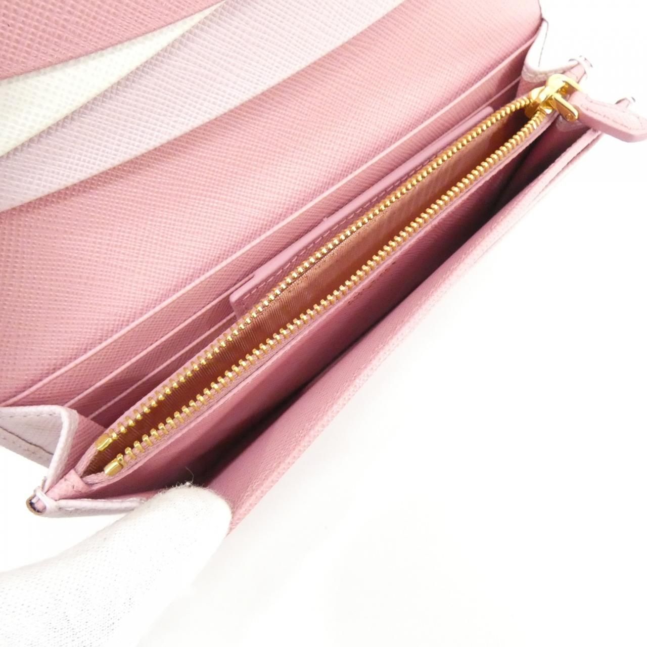 Prada Wallet Gold — view 9
