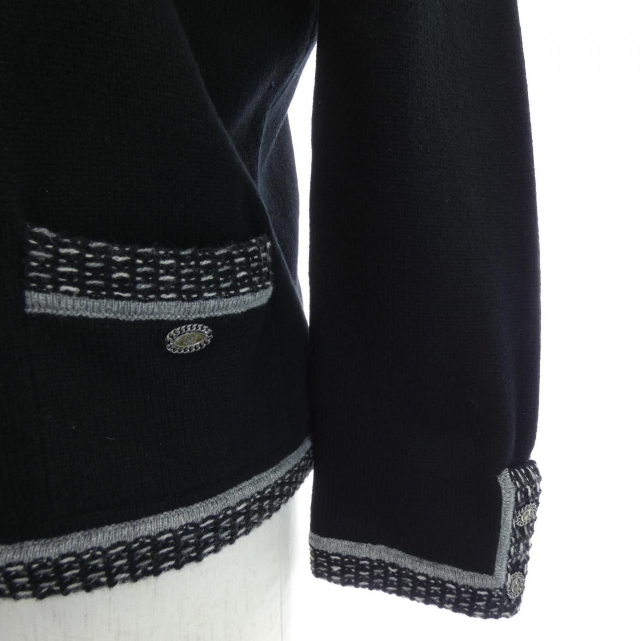 Chanel Vintage Cardigan Black — view 6