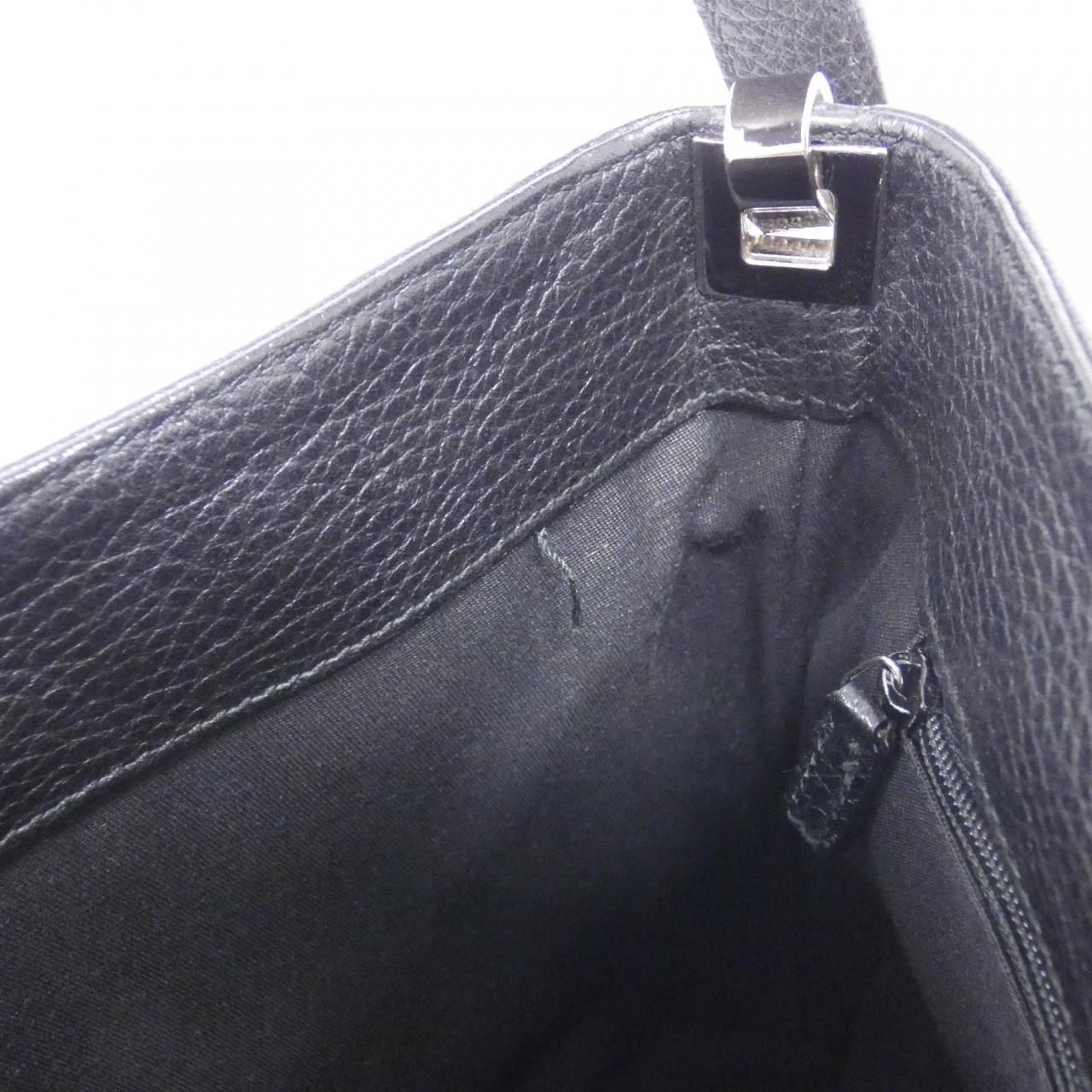 Gucci Shoulder Bag Black — view 7