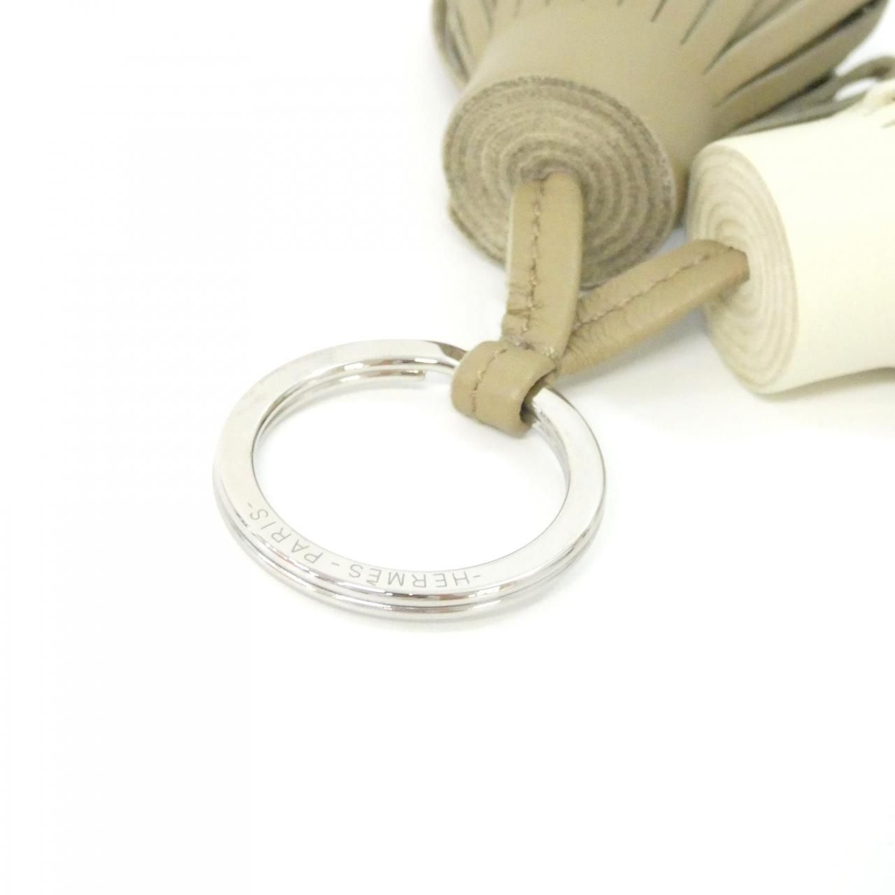 Hermes Carmen Unodos Key — view 3