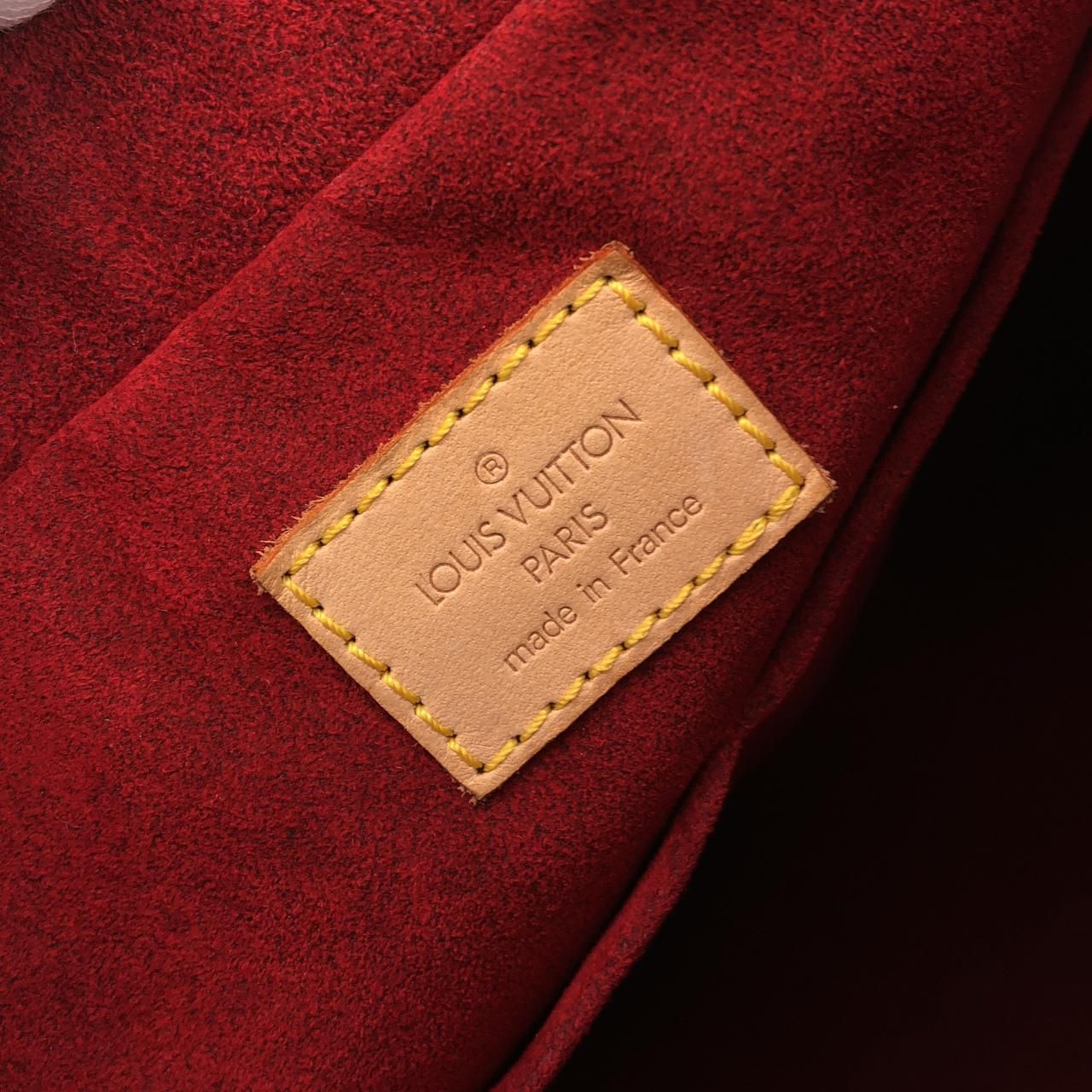 Louis Vuitton Monogram Multipli-Cite Bag — view 9