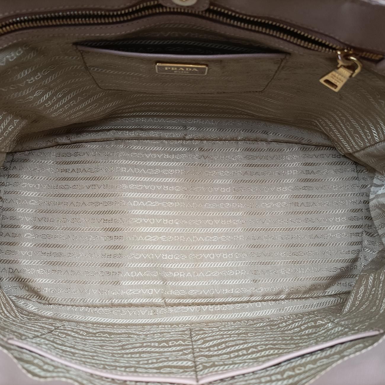 Prada Galleria Pink Saffiano Leather 31 Handbag — view 9