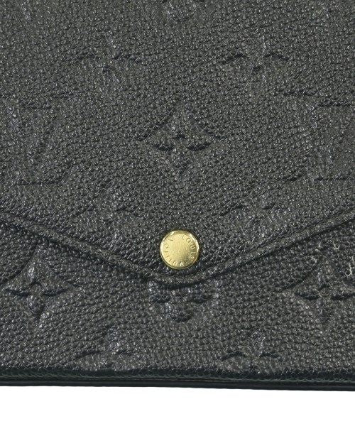 Louis Vuitton Shoulder Bag — view 9