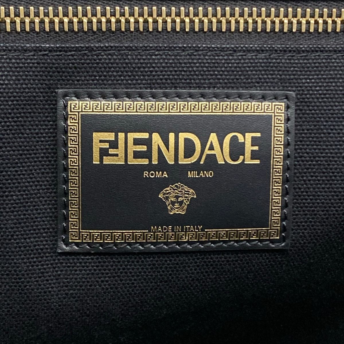 Fendi Tote Black Gold Fendace — view 9