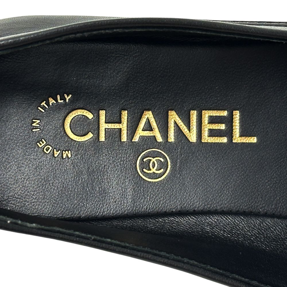 Chanel Leather Shoes Loafers Icon Black Gold — view 9