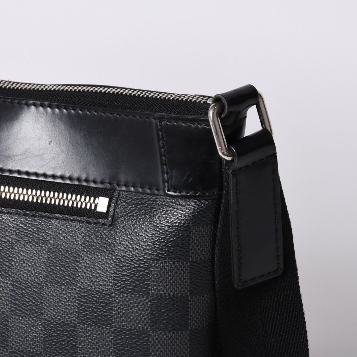 Louis Vuitton Mick PM Damier Graphite Canvas Black — view 8