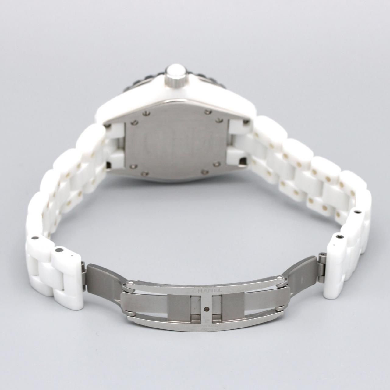 Chanel 33 mm Ceramic Quartz Watch — view 6