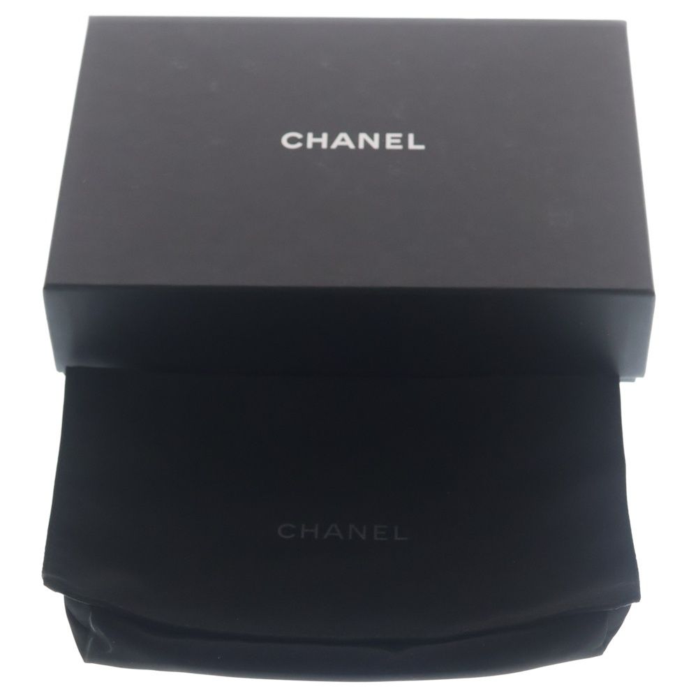 Chanel Quilted Chain Wallet Caviar Leather Shoulder Bag Gold Black Plate — view 6